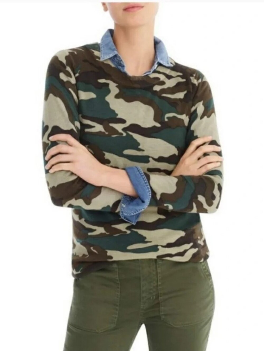 J. CREW Camo Women Crewneck Size Large 100% Merino Wool Green Color